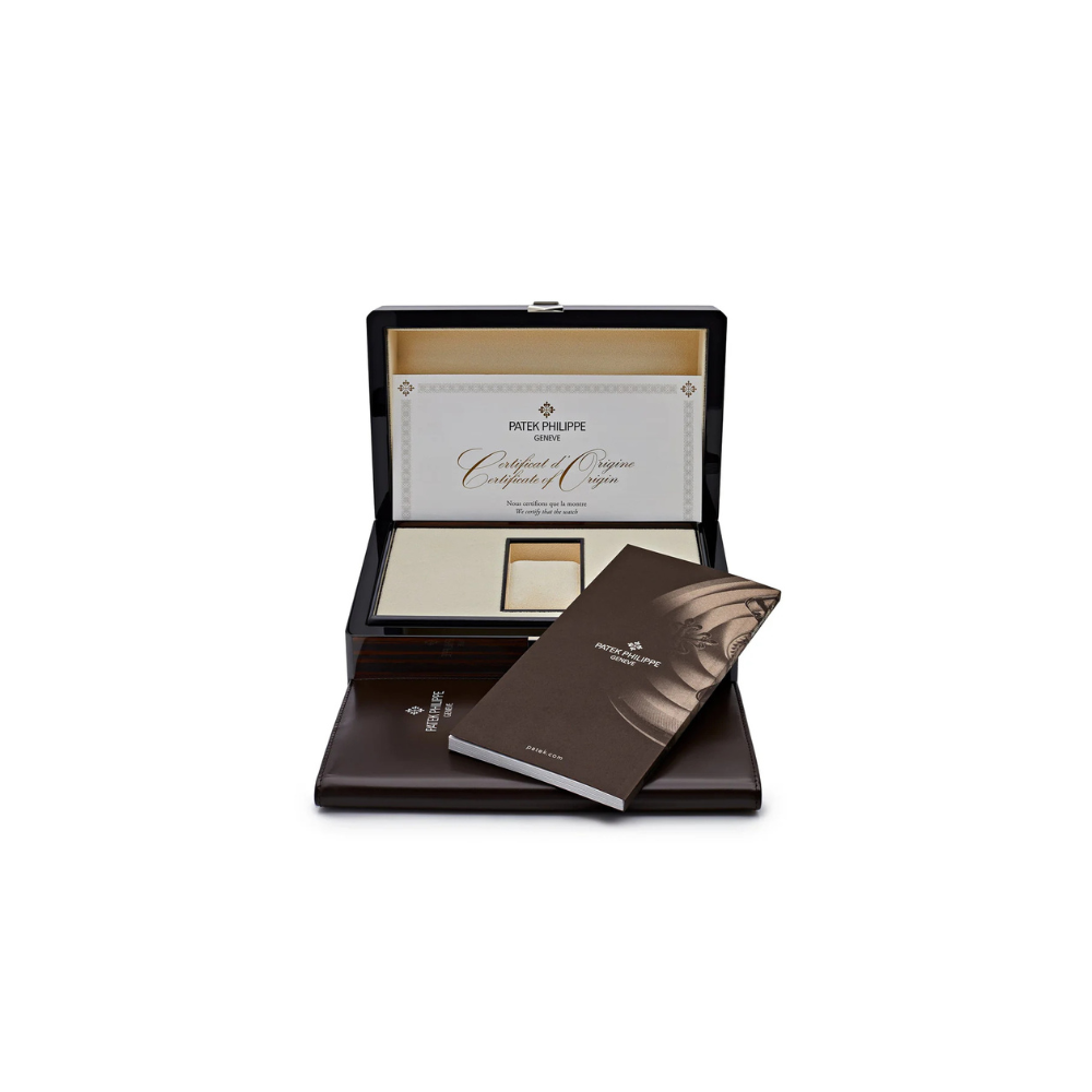 Patek Philippe Nautilus 5711/113P?001 - Image 2