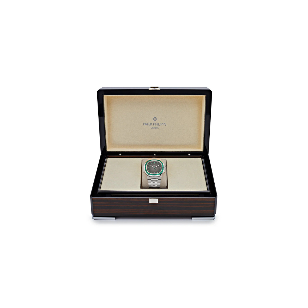 Patek Philippe Nautilus 5711/113P?001 - Image 3