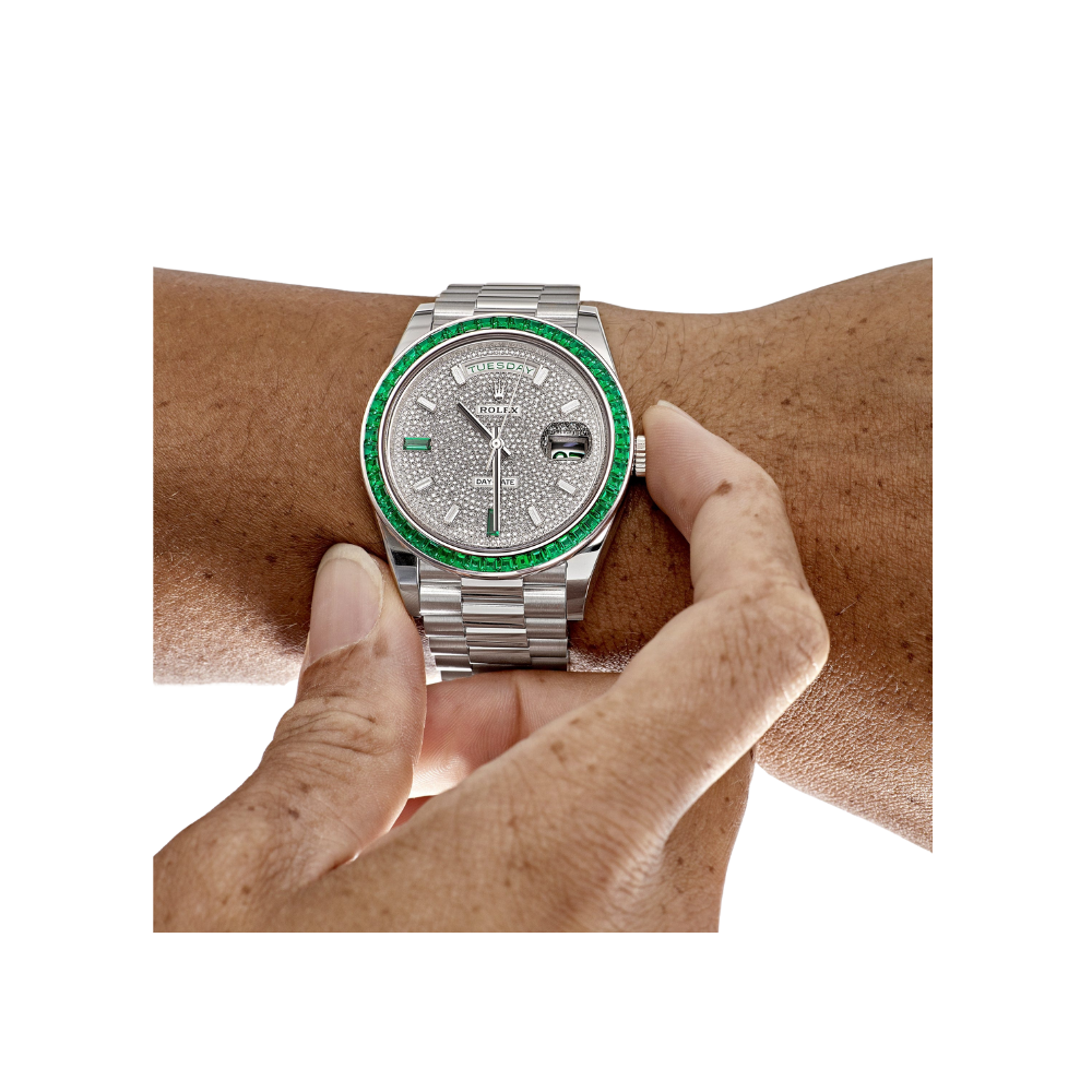 Rolex Day-Date 40 228396TEM Platinum Diamond Dial Emerald Bezel - Image 2