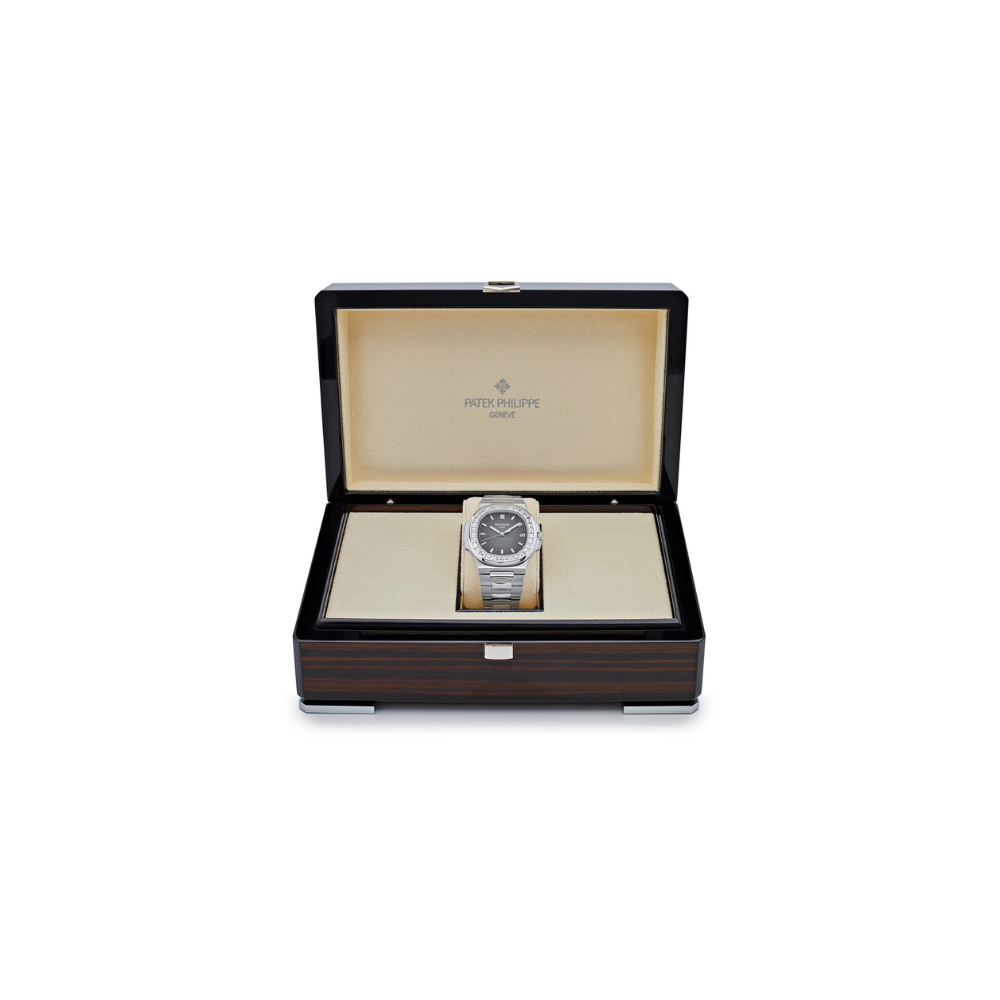 Patek Philippe Nautilus 5711/110P?001 - Image 6